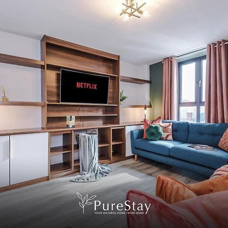 Stunning Five Bedroom Manchester House With Free Parking By Purestay Short Lets & Serviced Accommodation Kültér fotó
