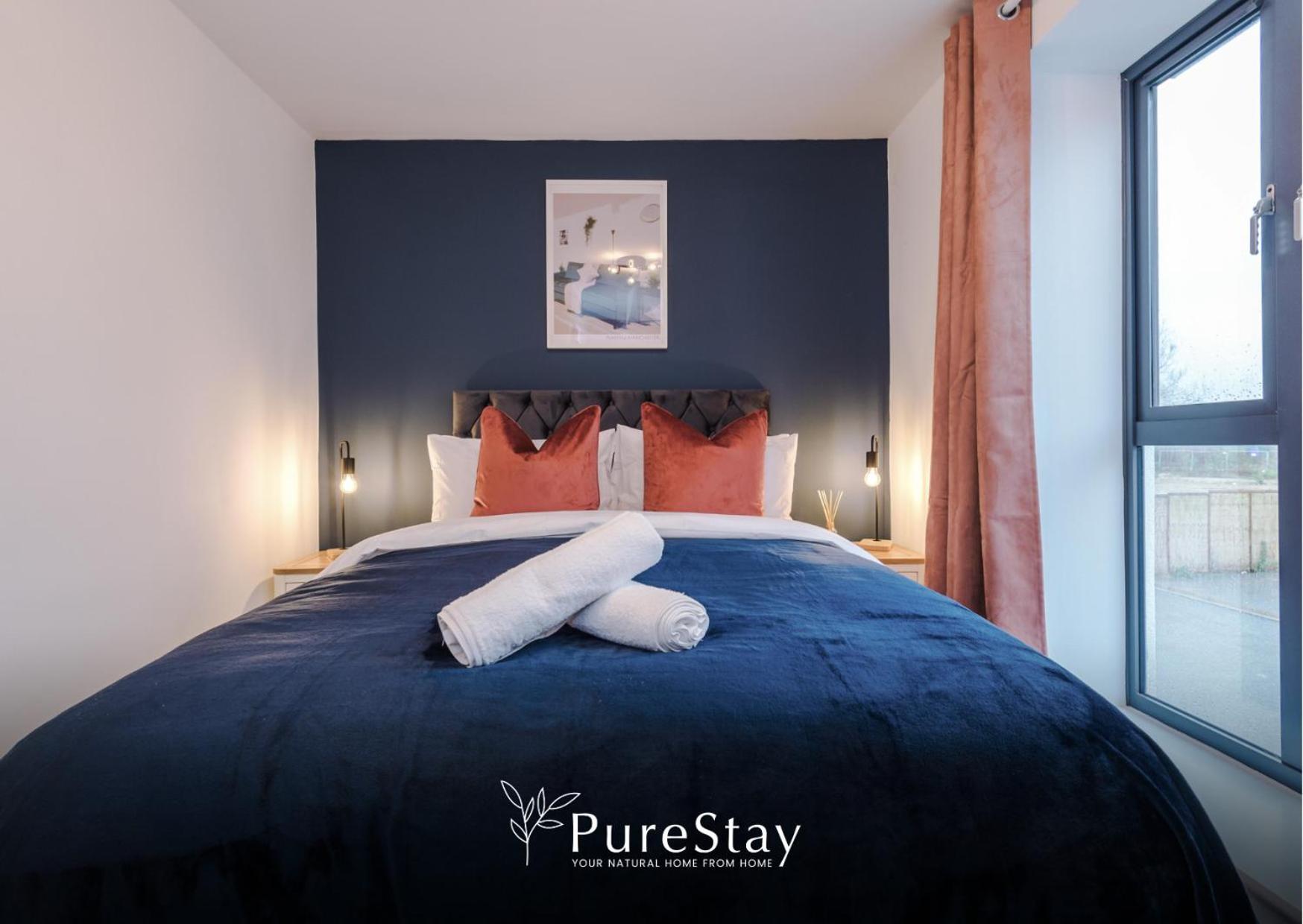 Stunning Five Bedroom Manchester House With Free Parking By Purestay Short Lets & Serviced Accommodation Kültér fotó